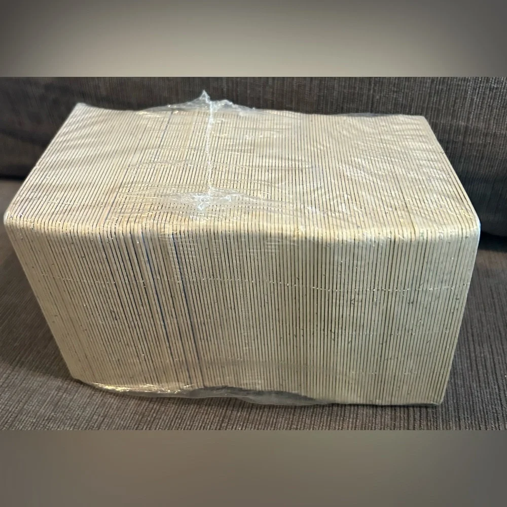 BLUE MOON Artfully Crafted Paper Beer Coasters 125ct NEW Sealed